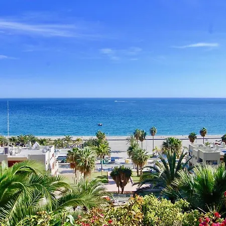 Apartamento Capistrano Playa, - R9987