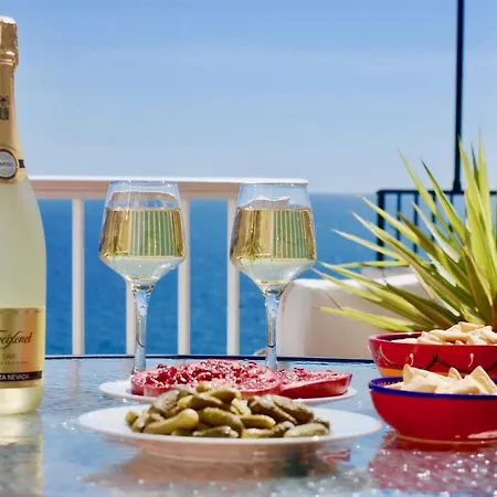 Apartamento Capistrano Playa, - R9987 Nerja