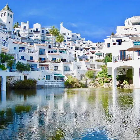Capistrano Playa, - R9987 Apartamento *